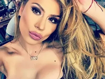 55-годишният мъж на Ася Капчикова я натири в родния Девин без пукнат лев, взе й децата