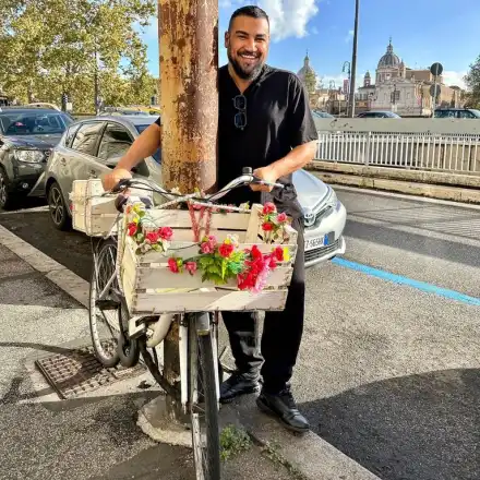 70 лв. за Азис в Турция