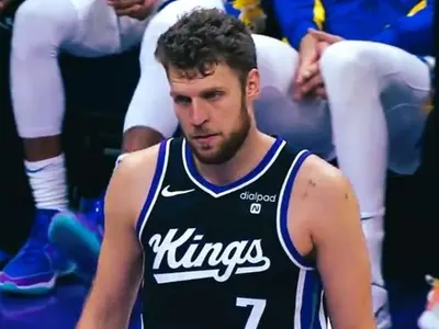 Александър Везенков страда за любимата