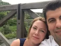 Бременна ли е Линда на 44? СНИМКИ