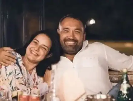 Деца или внуци? Калина Крумова показа близнаците СНИМКИ