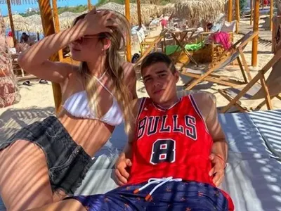 Една красавица по-малко на „Армията: Футболен национал остана без гадже