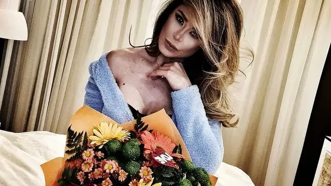 Его го мъжа, когото Ася Капчикова 5 години кри! Не е първа младост, но... СНИМКИ