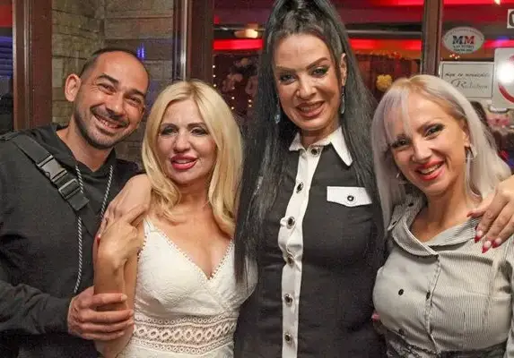 Eстра Нина остави турчина, заби младок