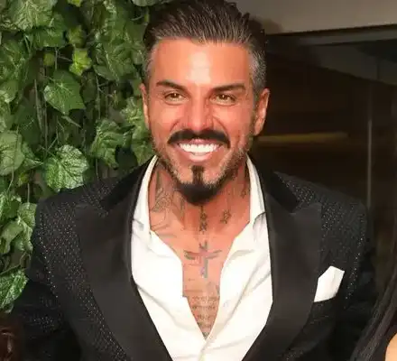 Гаджосаха бившата на Благо Джизъса с братовчед ѝ