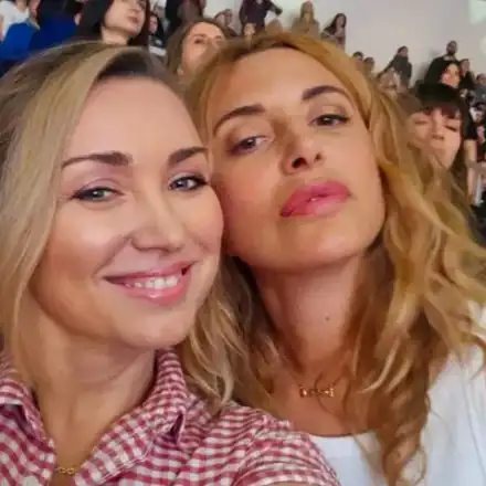 Галя от „Каризма“ се завърна за постоянно в София