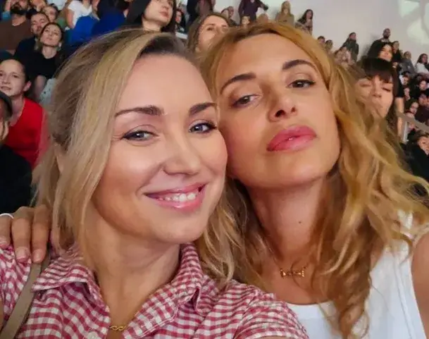 Галя от „Каризма“ се завърна за постоянно в София