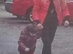 Иванчева е на свобода, води детето на градина