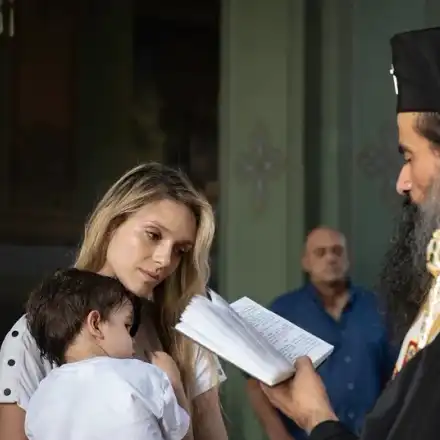 Луиза Григорова кръсти сина си във видинско село