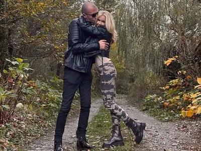 Мария и Нойзи се награбиха в гората