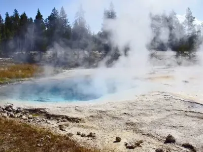 Минерална вода, която лекува всичко, привлича нуждаещи се в това родопско село