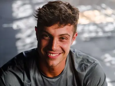 На Филип Буков британките са му грозни