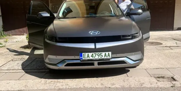 Откраднаха колата на Юнона