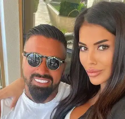 Поли на Джизъса потвърди: Благо няма пари!