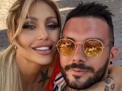 Поредния крах в семейството: Джулиана спипала мъжа си на калъп с рапърка