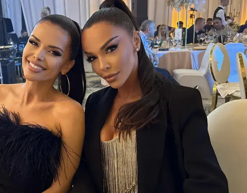 Преслава пак  смразена с Галена, придърпа Меди от колежката си