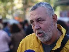 Протест на артистите в деня на будителите