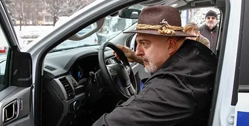 Ути Бъчваров нападна папарак на улицата