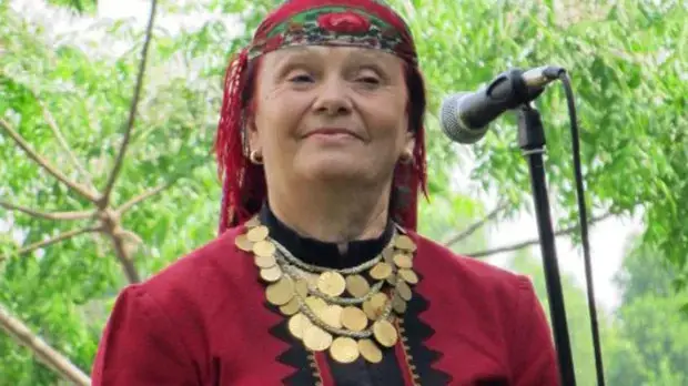 Валя Балканска: Господ ме пази от вируси