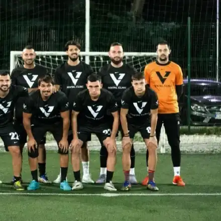 Ванко1 стана собственик на футболен отбор