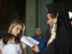 Луиза Григорова кръсти сина си във видинско село