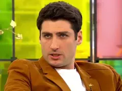 „Преди обед”  уреди с роли  Петър Дочев