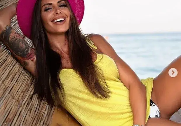 Златка е спортно барби