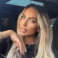 Златка Райкова спечели 100 бона от дрехи