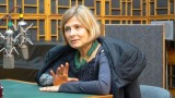 Михнева  затворена в  психиатрия! Тв звездата твърдяла, че искат да я убият
