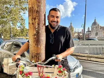 Азис обещава да меси баница с Ивка Бейбе