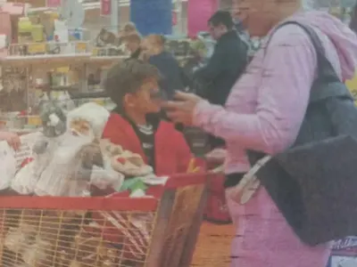 Емануела купи 100 кила подаръци СНИМКИ