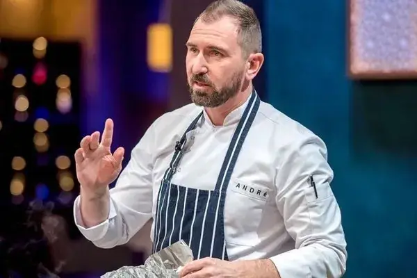 Шеф Андре Токев прави шоу с деца готвачи