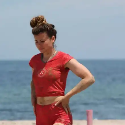 Елия тренира бременна