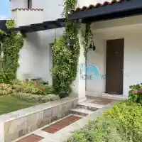 ЛУКС! Ромина крие ваканционна вила на морето за половин МИЛИОН! Ексклузивни СНИМКИ