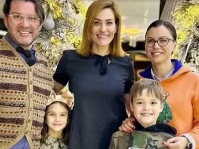 Д-р Енчев събра жените си