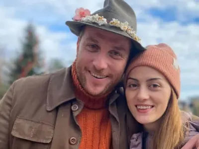 Христо Пъдев ухажвал  три месеца жена си