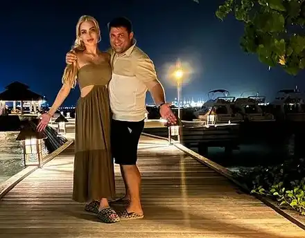 Тоца обсебена от Барби, опитва се да превърне мъжа си в Кен