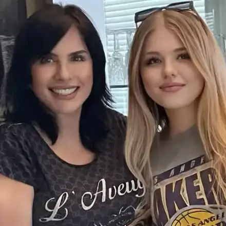 Кичка Бодурова спаси дъщеря си от убийство