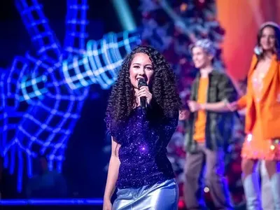 Баща пенсионер и майка прислужничка отгледаха победителката в „Гласът на България“