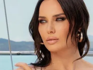 Изкуши я сочна наденица: Мария Силвестър заряза вегетарианството след 21 години