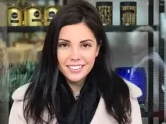 Щерката на Бай Миле се тунингова! Йоанна Бонева с носле като на Преслава (АКТУАЛНА СНИМКА)