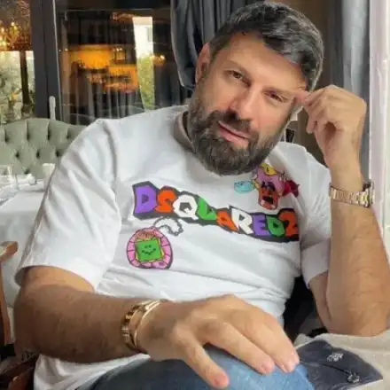 4 бона билет за концерта на Тони Стораро