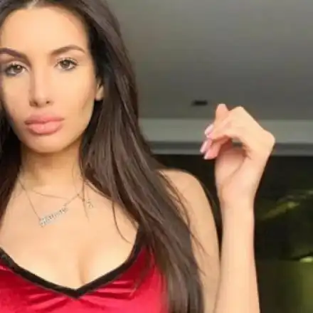 Адриана Тюркмен не се буди рано