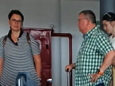 Ани Салич и Цацаров на меден месец в Испания и Португалия