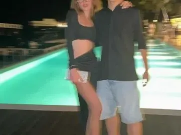 Бащичко! Синът на Алисия с гадже на Малдивите! (Вижте първа снимка)