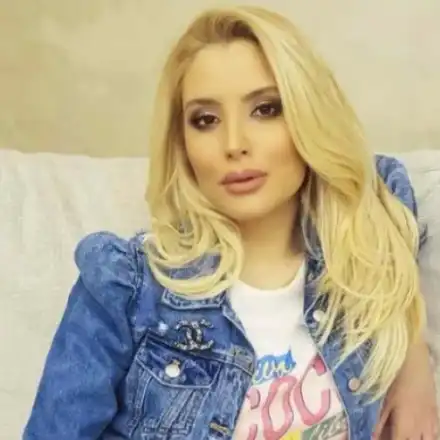 Цветелина Янева на концерт на Марая Кери