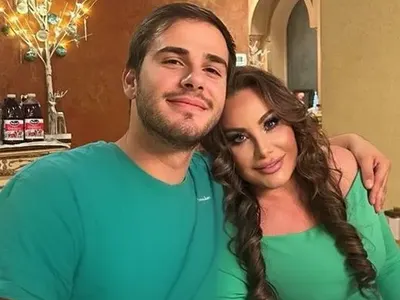 Дарина Павлова със сина си за ЧРД