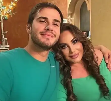 Дарина Павлова със сина си за ЧРД