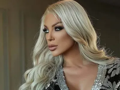 Фенка с възглавница на Емануела