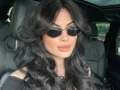 Искрено и лично: Мис България разкри какви корекции има по себе си! (СНИМКИ)